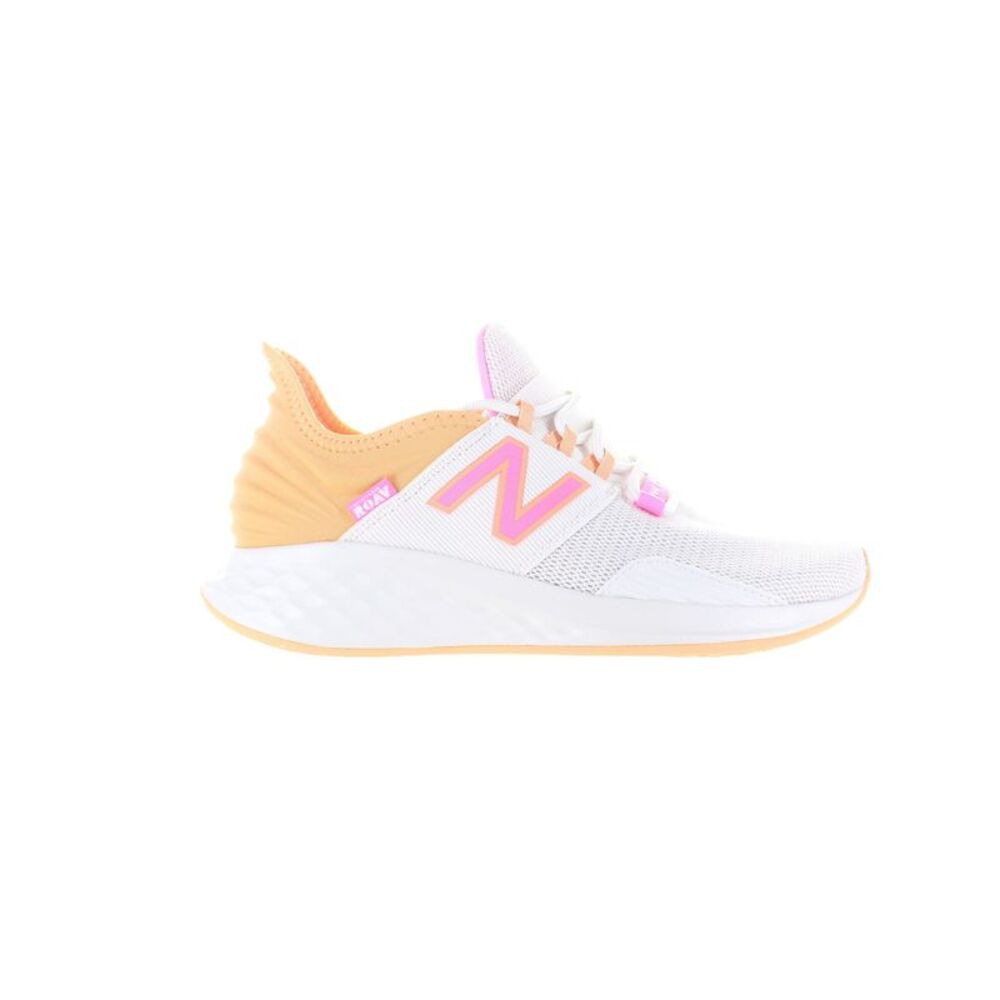 New Balance Womens Wroavnv White Running Shoes Size 7.5 Medium (B, M) - Picture 1 of 4